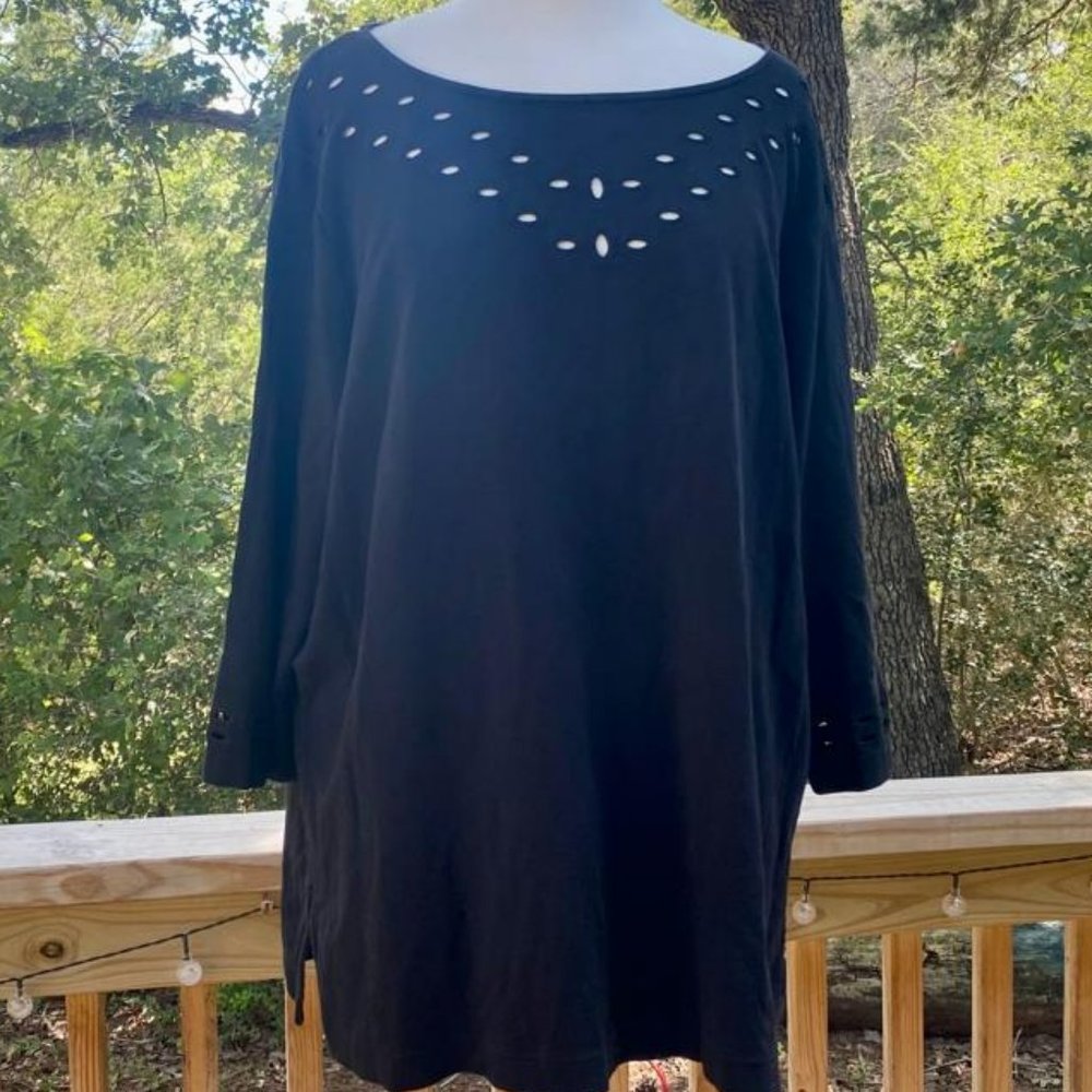 Joan Vass Black 3/4 Length Sleeve T with Cut-Out Pattern Collar Area